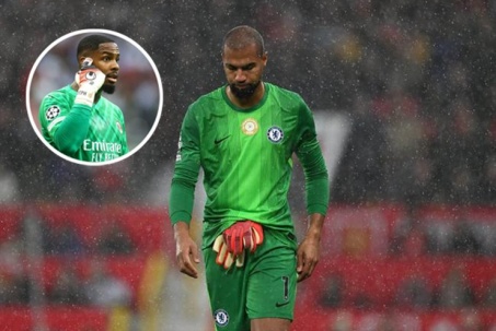 Chelsea hết kiên nhẫn với Sanchez sau chuỗi sai lầm, nhắm Maignan thay thế