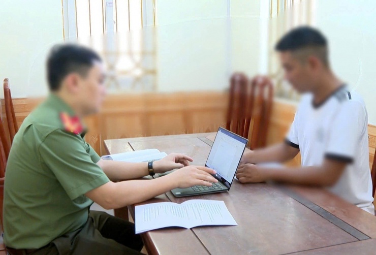 Đăng tin sai sự thật vụ 'xây nhầm nhà' ở Hải Phòng, chủ Facebook bị công an triệu tập - 1