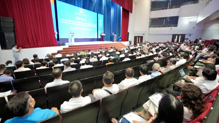 Toàn cảnh hội nghị chiều nay. Ảnh: TRƯỜNG ĐẠI HỌC TÔN ĐỨC THẮNG