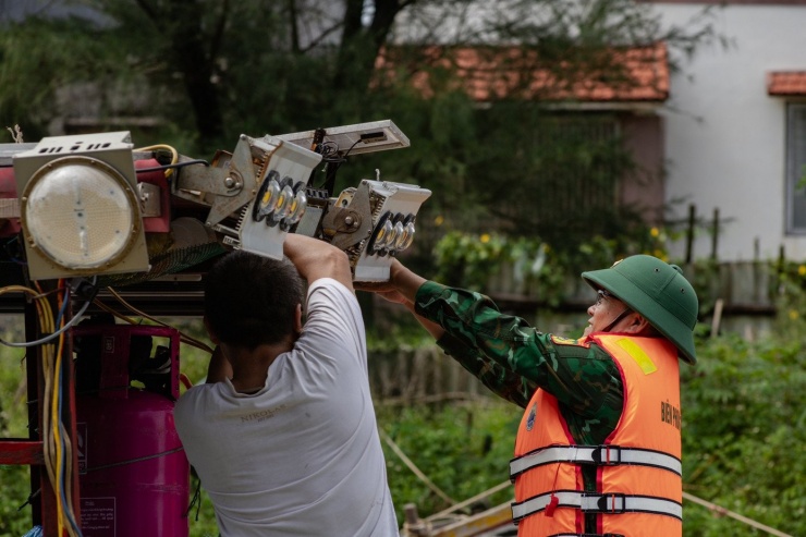 Quân dân Quảng Trị chạy đua với bão số 10 - 9