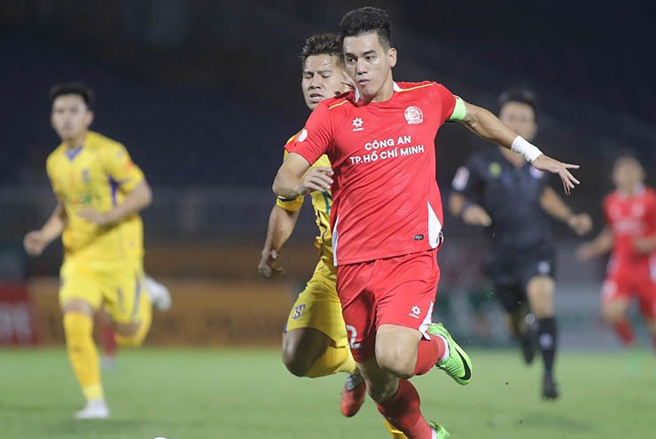 Video bóng đá SLNA - Công an TPHCM: Tiến Linh chói sáng, ngược dòng đẳng cấp (V-League)