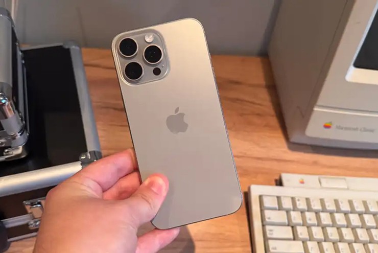 iPhone 16 Pro Max đã được phát hành hơn một năm.