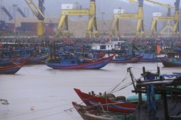 Tin tức trong ngày - Bão số 10 Bualoi di chuyển nhanh bất thường, Thủ tướng chỉ đạo khẩn ứng phó