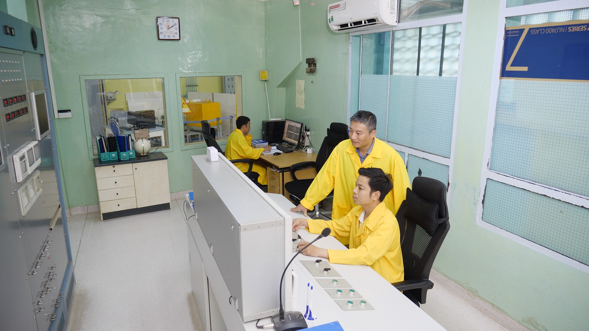 Hệ điều khiển Lò phản ứng hạt nhân Đà Lạt sau khi nâng cấp. Ảnh: Viện Nghiên cứu hạt nhân