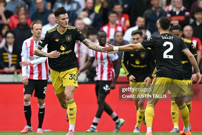 Trực tiếp bóng đá Brentford - MU: Bàn thua thứ 3 nhục nhã (Ngoại hạng Anh) (Hết giờ) - 3