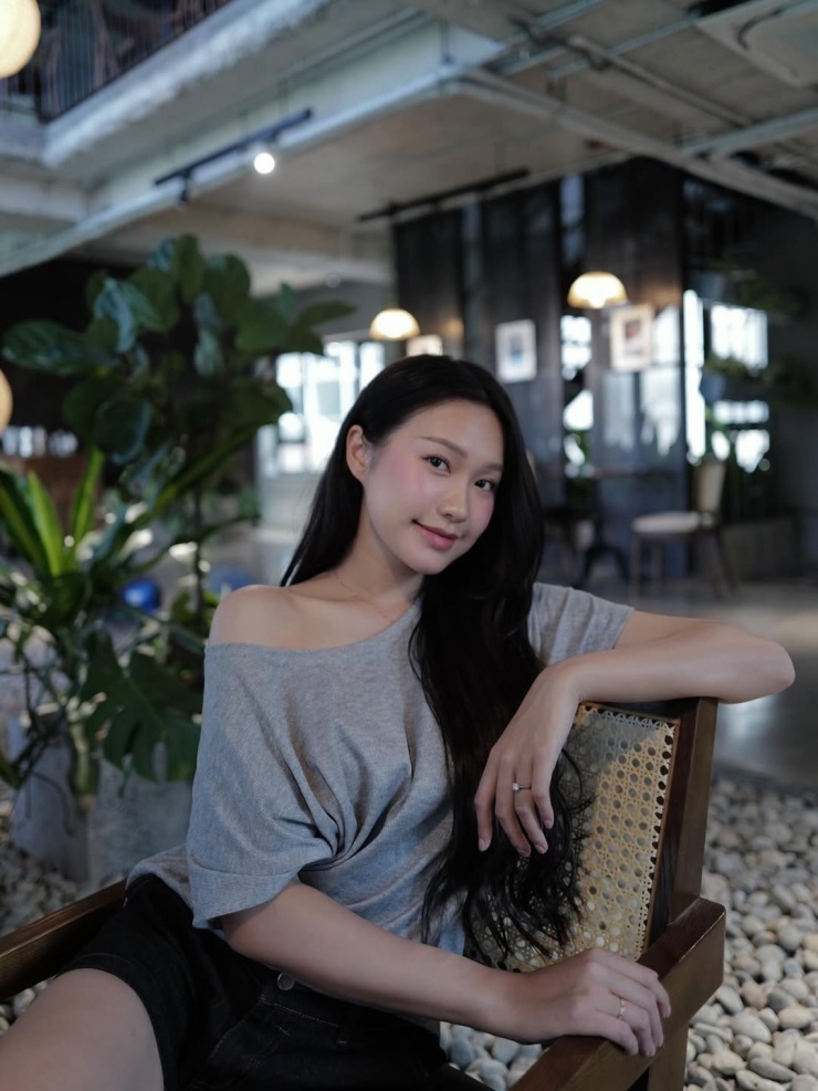 Doãn Hải My, bà xã của cầu thủ Đoàn Văn Hậu, luôn là một trong những nàng WAGs nhận được nhiều sự quan tâm của công chúng. (Ảnh: IGNV)
