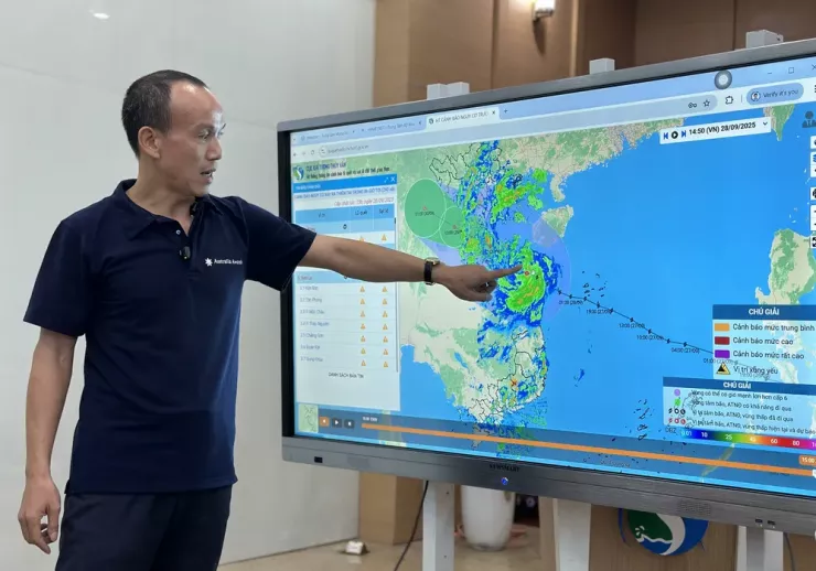 Ông Hoàng Phúc Lâm, Phó Giám đốc Trung tâm Dự báo Khí tượng thuỷ văn Quốc gia cho biết tối và đêm 28-9 là thời điểm gió mạnh nhất. Khu vực có gió mạnh nhất là Thanh Hóa tới phía bắc Quảng Trị.