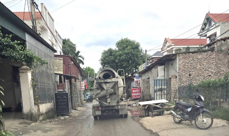 Một con đường ở xóm 3 Đỗ Xuyên.