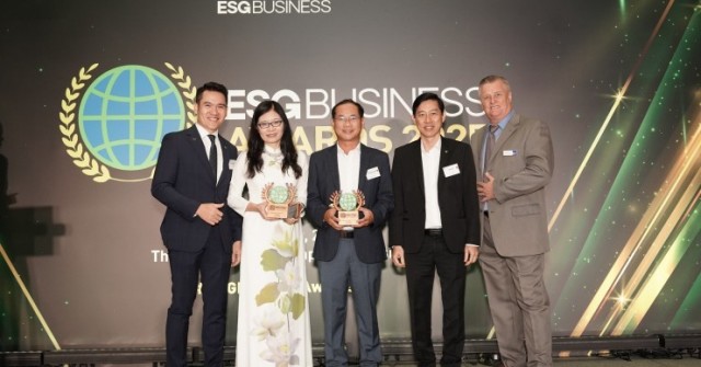 VinUni “chiến thắng kép” tại ESG Business Awards 2025