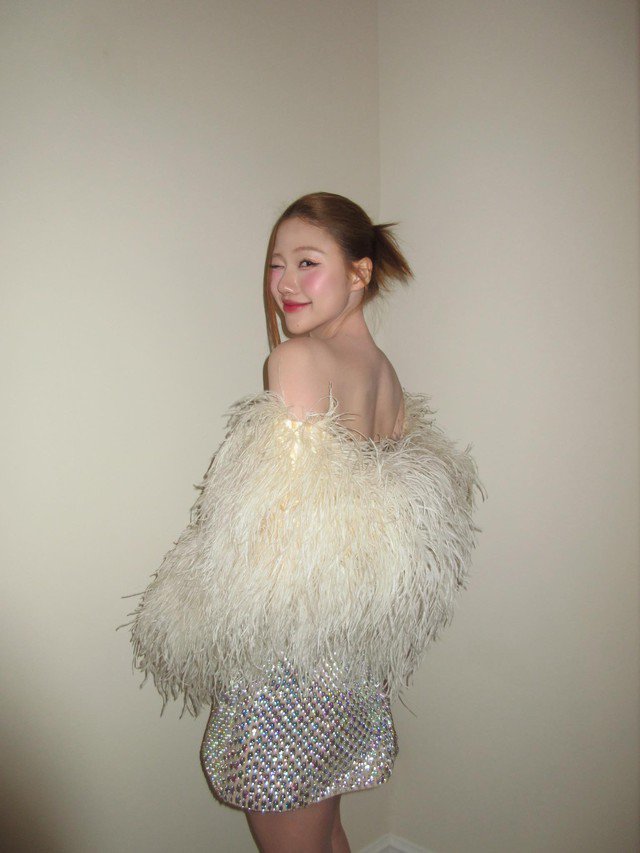 Bên cạnh đó, cô tuân thủ một chế độ ăn uống khoa học, ưu tiên các món luộc, giảm các món tinh bột và dầu mỡ để siết cân giữ dáng.