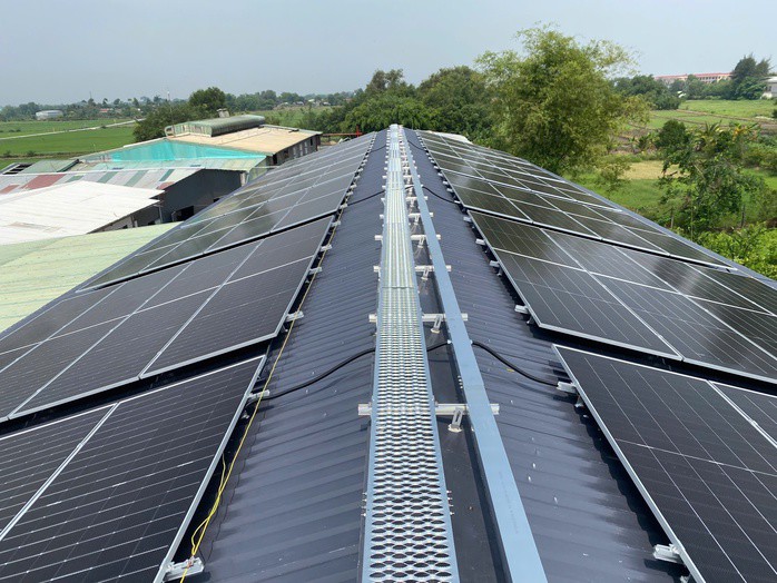 Lắp điện mặt trời mái nhà phải xin phép xây dựng, PCCC, môi trường, điện lực...? - 1
