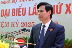 Tin tức trong ngày - Ông Hoàng Quốc Khánh tái cử Bí thư tỉnh Sơn La