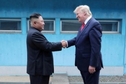 Hàn Quốc không loại trừ khả năng có thượng đỉnh Trump-Kim bên lề cuộc họp APEC