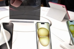 Thị trường - Tiêu dùng - Áp lực từ iPhone 17, iPhone 16 và 15 đồng loạt giảm giá sốc