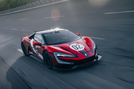 Xe điện Trung Quốc phá kỷ lục tốc độ của Bugatti Chiron Sport