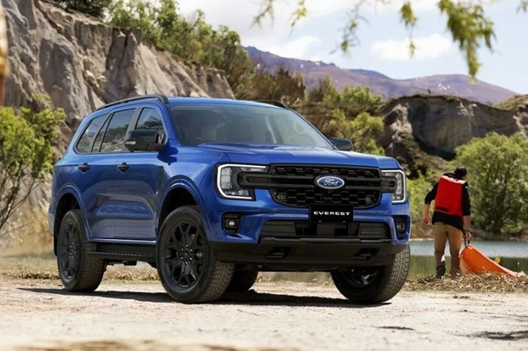 Ra mắt Ford Everest Sport Bi-Turbo 2026, sản xuất giới hạn 700 xe - 1
