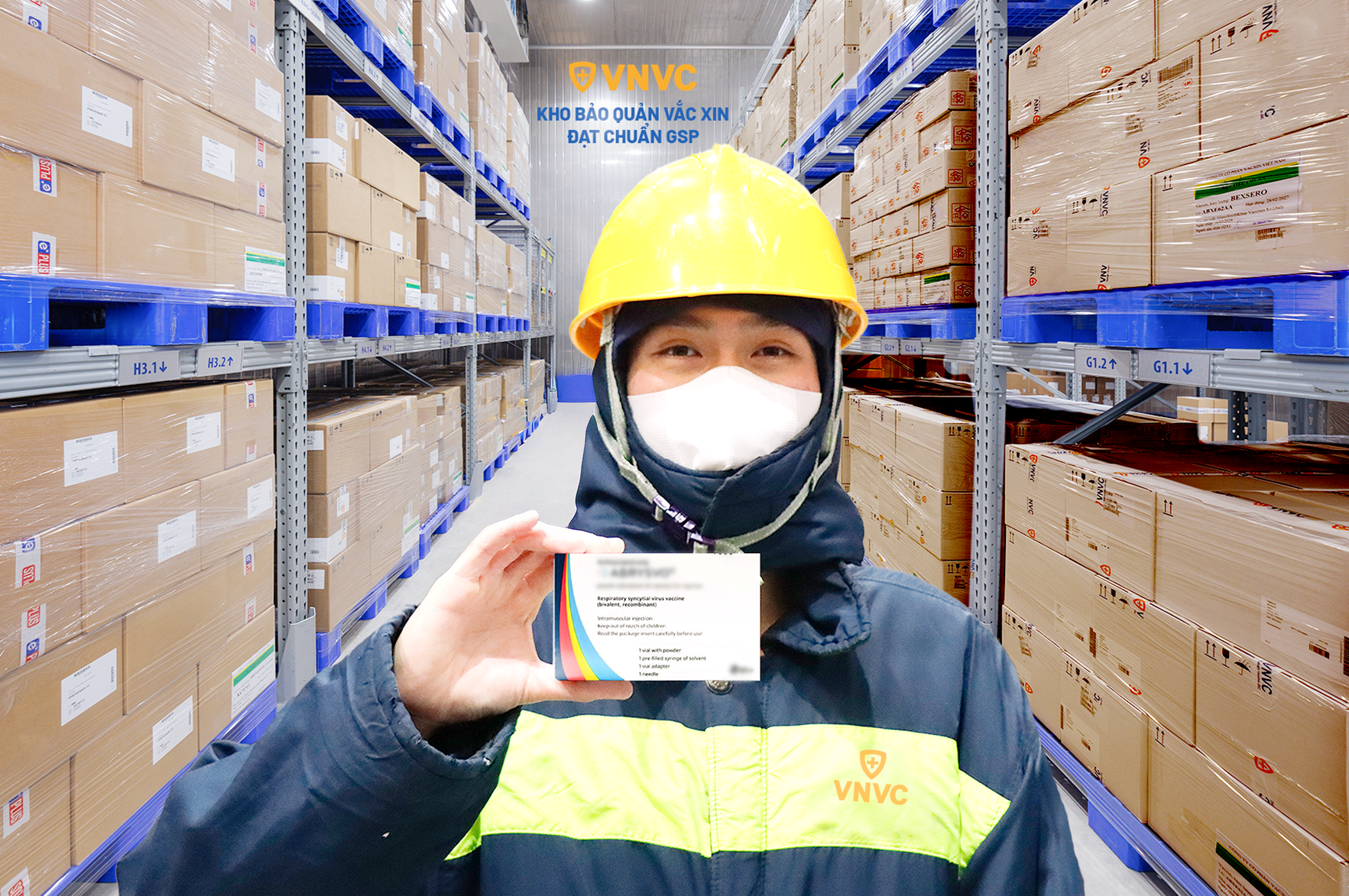 Tại VNVC, vắc xin RSV được bảo quản trong hệ thống kho lạnh, dây chuyền lạnh và xe lạnh bảo quản đạt chuẩn GSP tiêu chuẩn quốc tế, giám sát nhiệt độ tự động 24/24. Ảnh: Mộc Thảo