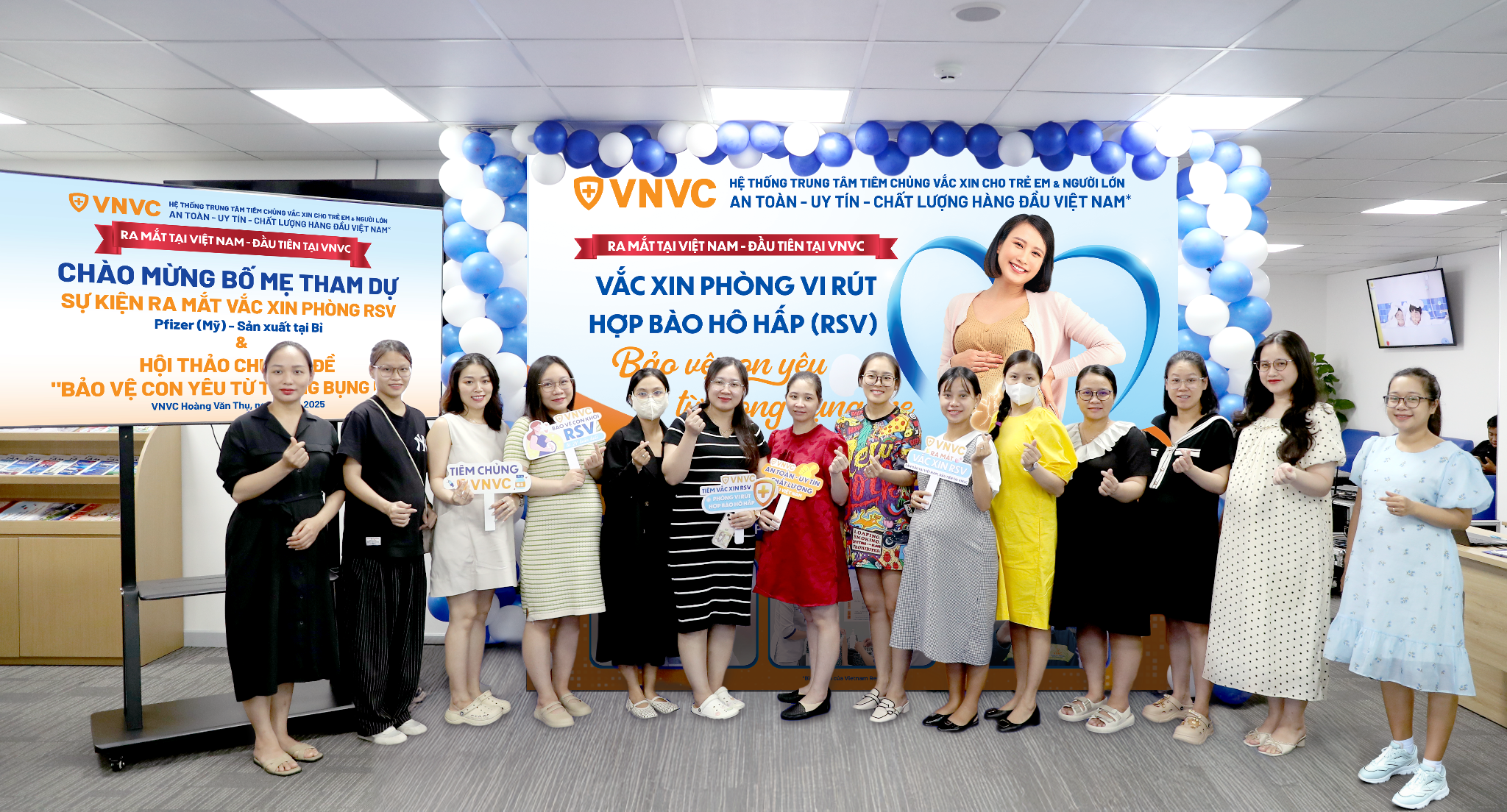 Hội thảo chuyên đề “Bảo vệ con yêu từ trong bụng mẹ” do VNVC tổ chức thu hút sự tham gia đông đảo của mẹ bầu. Ảnh: Mộc Thảo