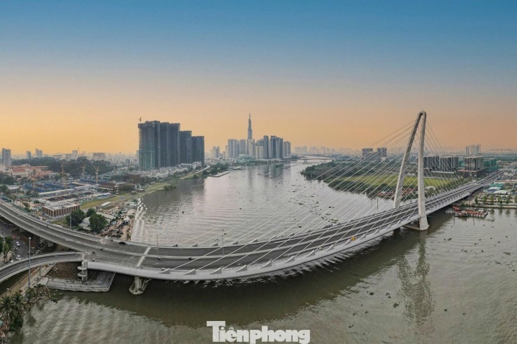 Hình ảnh TPHCM &#39;thay da đổi thịt&#39; qua từng công trình - 19