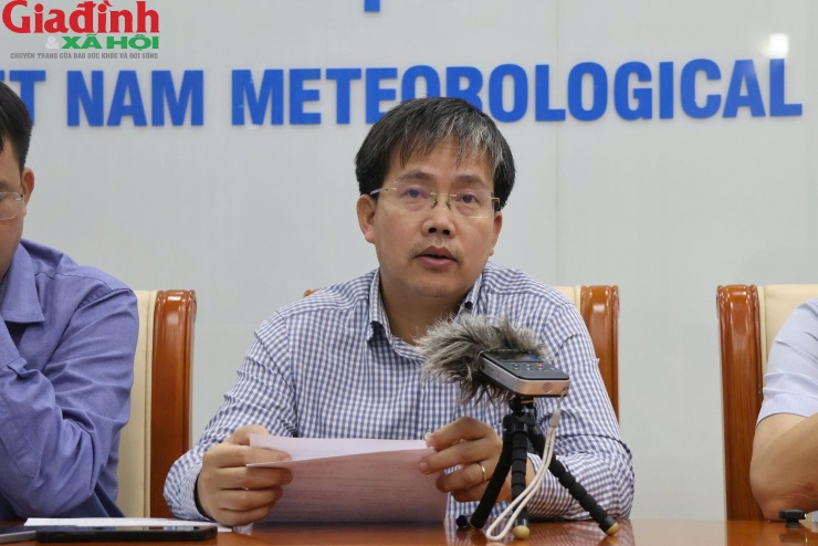 Ông Mai Văn Khiêm, Giám đốc Trung tâm Dự báo khí tượng thủy văn Quốc gia.