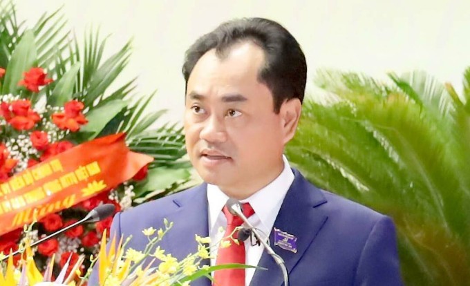 Ông Trịnh Việt Hùng phát biểu tại Đại hội Đảng bộ tỉnh Lào Cai, sáng 29/9. Ảnh: Cổng thông tin Lào Cai