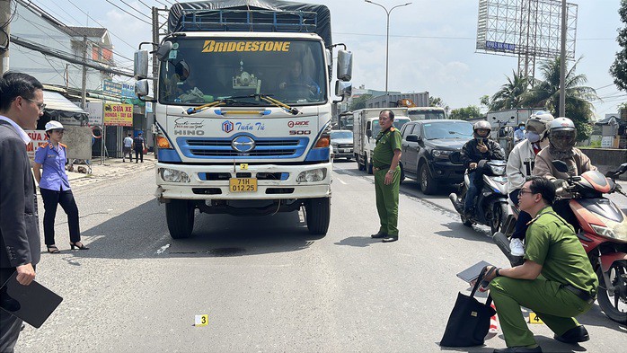 Đại diện Viện KSND TP Biên Hòa cũ tham gia buổi dựng lại hiện trường