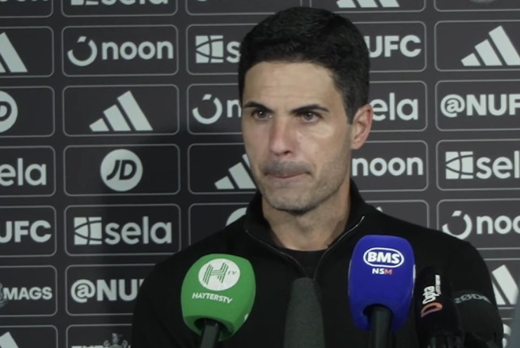 Arsenal ngược dòng cảm xúc trước Newcastle: Arteta "cạn lời", không quên đòi phạt đền - 1