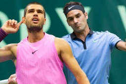 Federer chỉ ra cách đánh bại Alcaraz, "Tiểu Nadal" vẫn chưa hoàn hảo