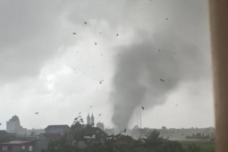 Tin tức trong ngày - Vòi rồng xuất hiện ở Hải Phòng