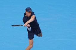 Video tennis Sinner - Marozsan: Ngược dòng ngoạn mục set 2 (China Open)