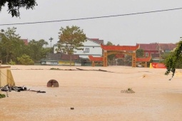 Tin tức trong ngày - Hình ảnh mưa trắng trời, ngập lụt diện rộng ở miền núi Hà Tĩnh