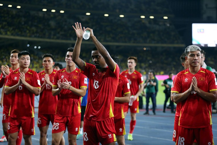 Bóng đá Việt Nam không coi nhập tịch là con đường duy nhất để phát triển