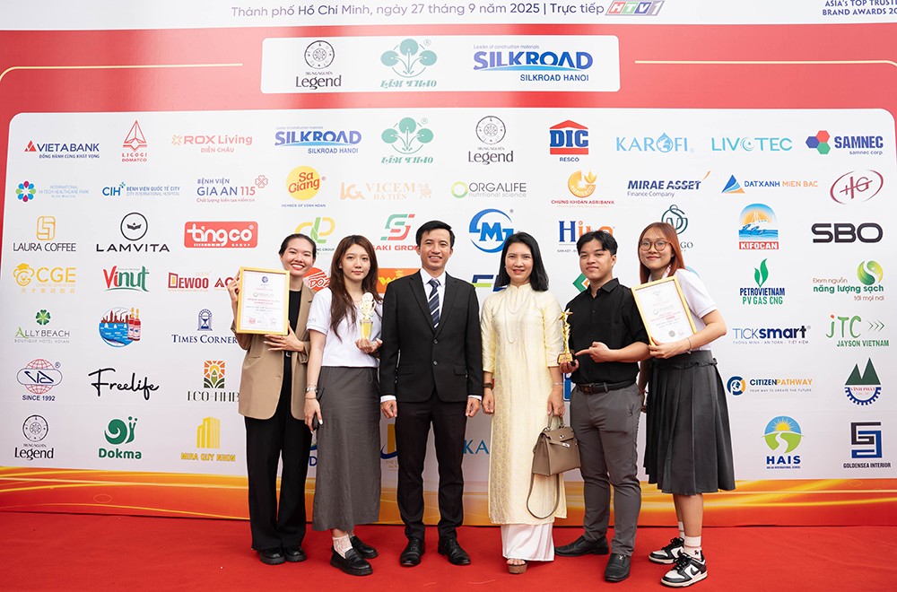 Đội ngũ Orgalife tự hào đón nhận hai giải thưởng quốc gia và quốc tế