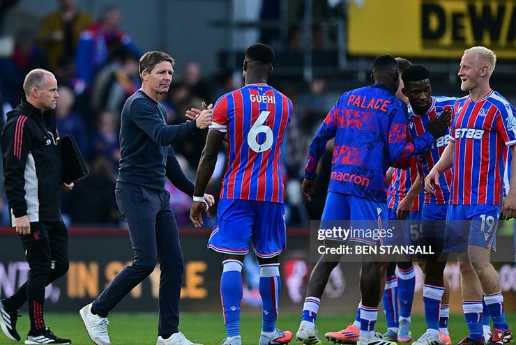 HLV Glasner biến sơ đồ 3-4-3 trở thành vũ khí đáng sợ của Crystal Palace