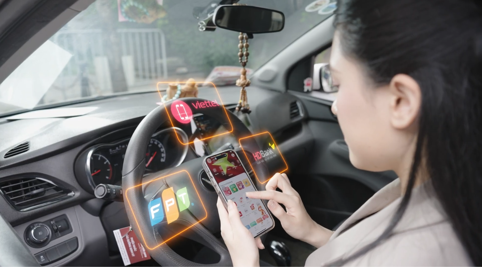 Chỉ vài thao tác trên ứng dụng, người dùng dễ dàng liên kết ePass với Viettel Money để chuyển đổi tài khoản giao thông nhanh chóng, an toàn.