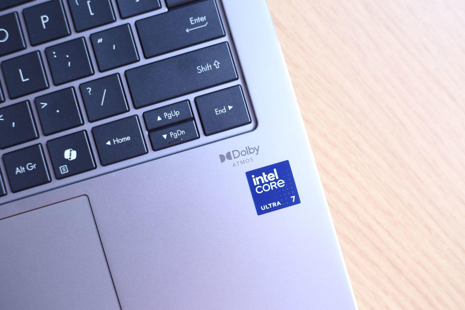 Vi xử lý&nbsp;Intel Core Ultra 7 258V hỗ trợ chạy AI không cần Internet.