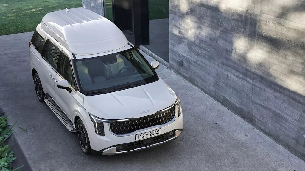 Kia Carnival phiên bản Hi-Limousine trình làng - 3