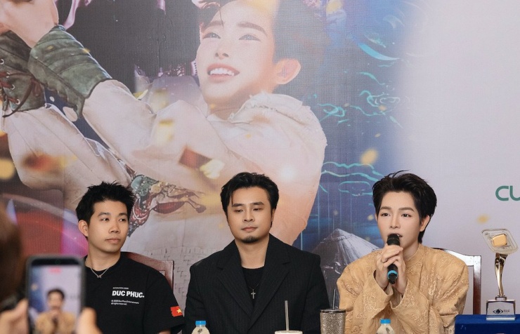 Đạo diễn Dương Mai Việt Anh, nhà sản xuất Dương K và Đức Phúc. 