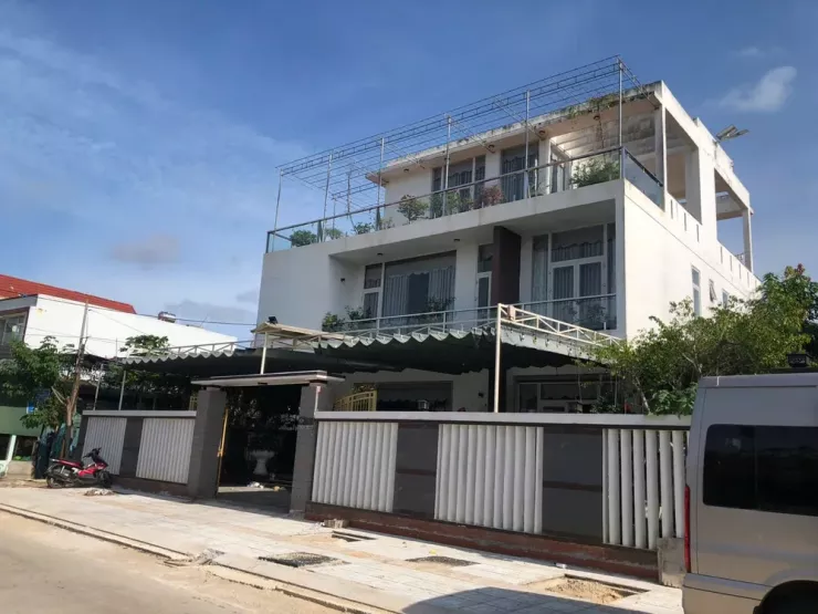 Nơi ở của bà Lý và là trụ sở của Công ty Lý Tuấn.