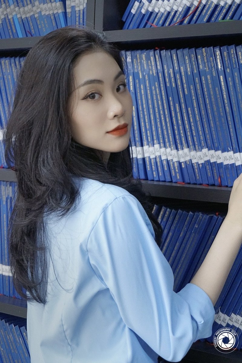 MC từng lọt top 5 hoa hậu, nói tiếng Anh như gió trên VTV là ai? - 3