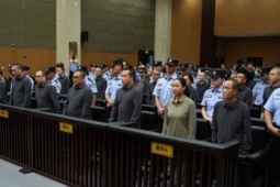 Thế giới - Trung Quốc tử hình 16 thành viên băng đảng lừa đảo