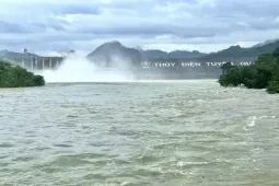 Thứ trưởng Bộ NN&MT thông tin về việc thuỷ điện Trung Quốc xả lũ