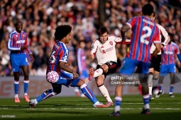 Mổ xẻ CLB Ngoại hạng Anh ghi bàn hàng loạt phút bù giờ: Điều tất yếu hay chỉ nhất thời?