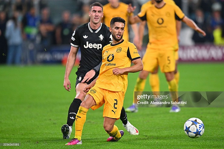 Trận cầu điên rồ giữa Juventus và Dortmund chứng kiến nhiều bàn thắng muộn được ghi