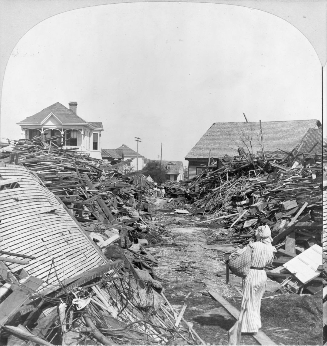 Cảnh tan hoang do siêu bão Galvesnton gây ra. Ảnh: Rosenberg Library