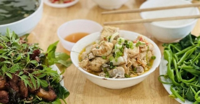 Người phụ nữ một năm không ăn cơm, cơ thể thay ...