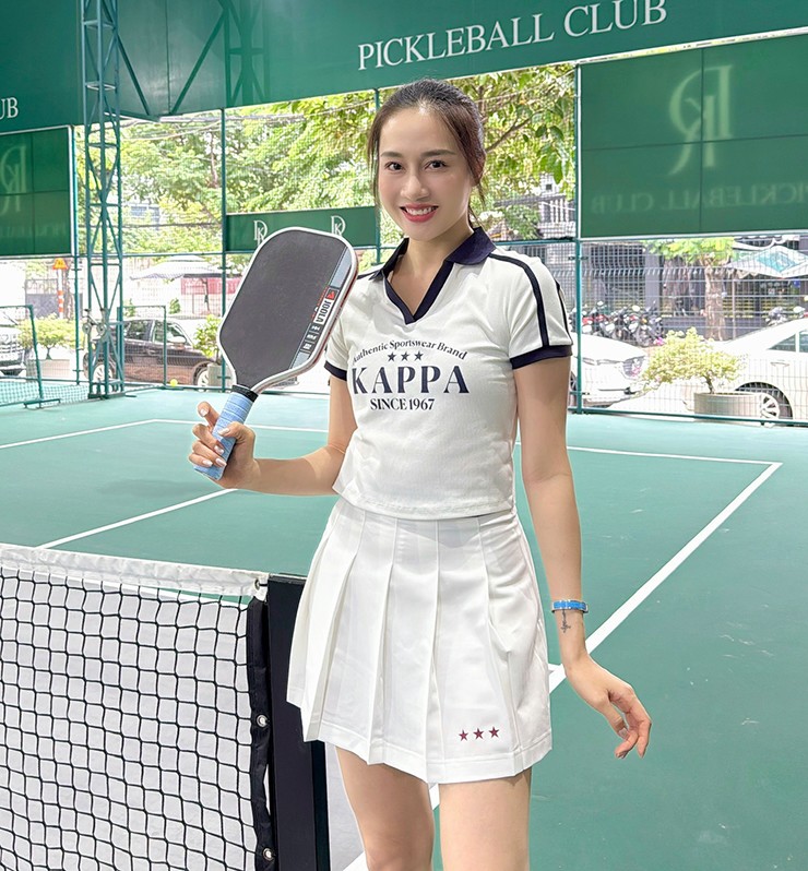 Đổ lỗi cho đối thủ nữ mặc đồ nhạy cảm sau khi thua trận pickleball, chàng trai gây tranh cãi lớn