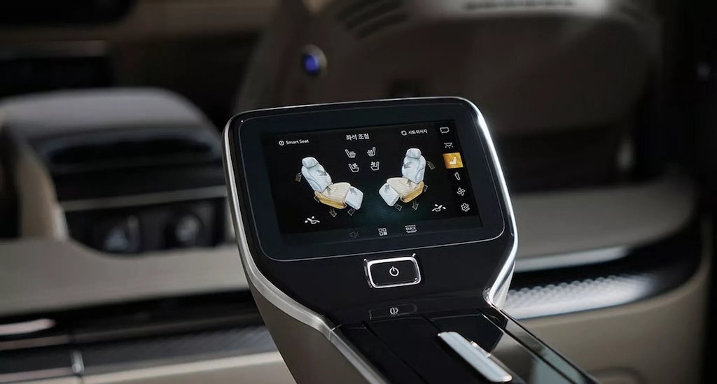 Kia Carnival phiên bản Hi-Limousine trình làng - 7