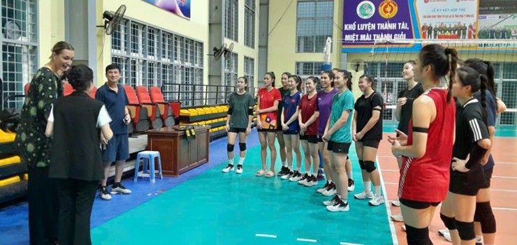 Irina Voronkova đã hội quân cùng CLB Thông tin