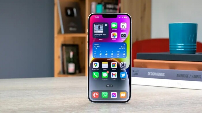 iPhone 14 Plus
